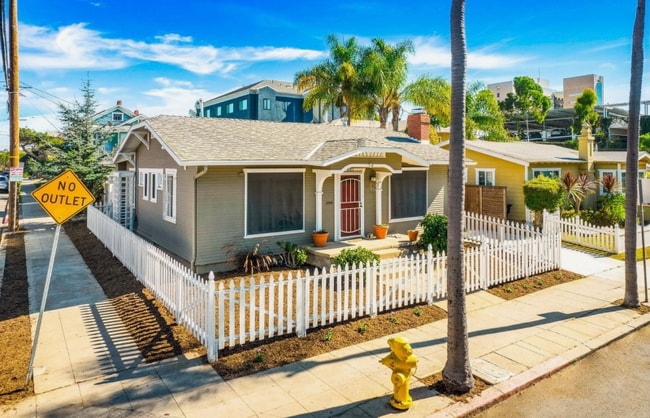 Photo - 4193 Fourth Ave