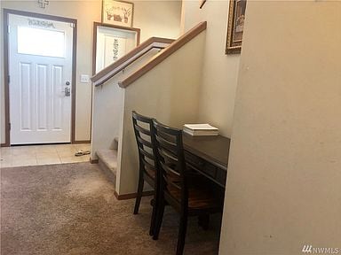 Photo - 469 NE Nantucket St