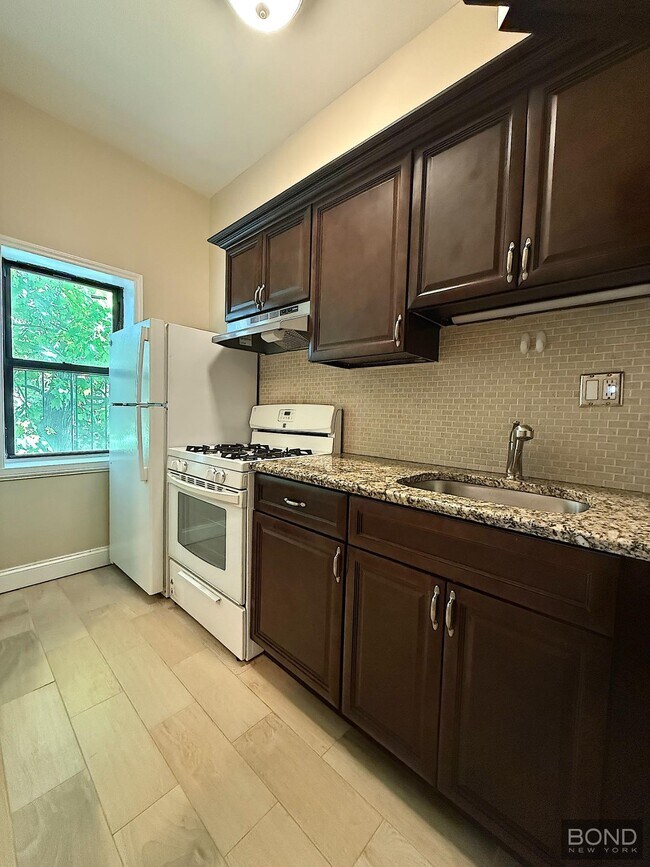 Photo - 1.5 Bedroom + Private Outdoor Space