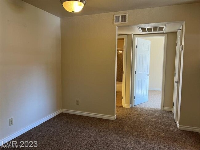Photo - 5295 Indian River Dr Unit 302