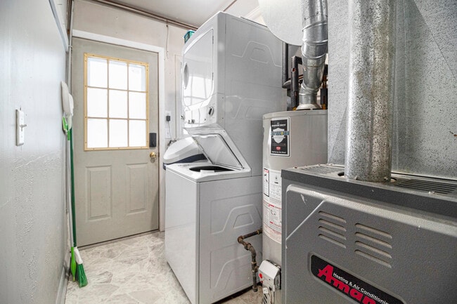 Photo - 13185 E Old US Hwy 12