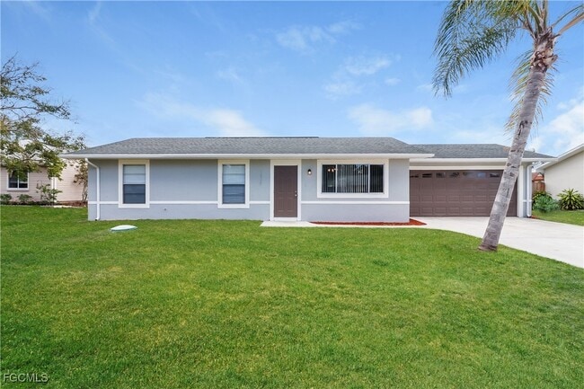 Building Photo - 18529 Phlox Dr Rental