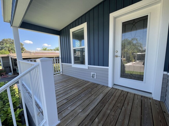 Photo - 146 Lakeview Dr