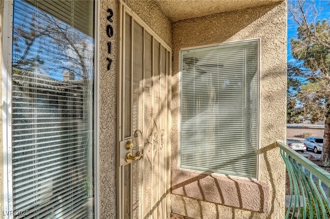 Building Photo - 5710 E Tropicana Ave Unit 2017