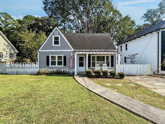 Building Photo - 1807 Dresden Dr NE Rental