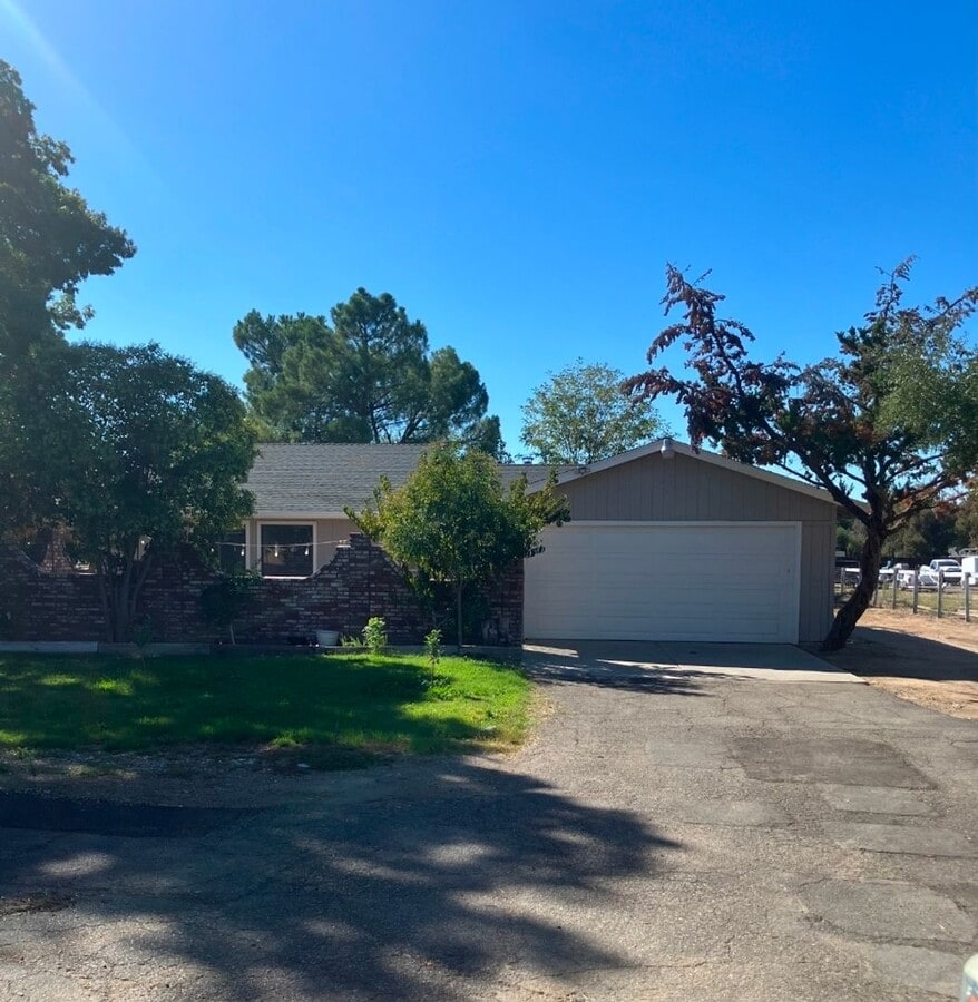 3 bedroom home in the country - 3 bedroom home in the country