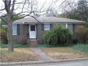 Building Photo - 2915 Hampton Rd