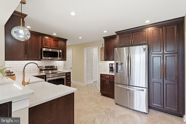 Photo - 5642 Jefferson Blvd