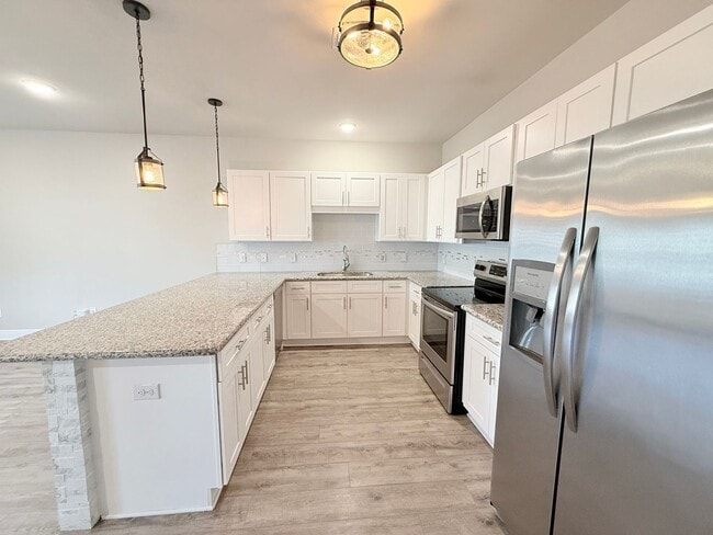 Photo - 3-Bedroom Townhome - Prime Pensacola Location