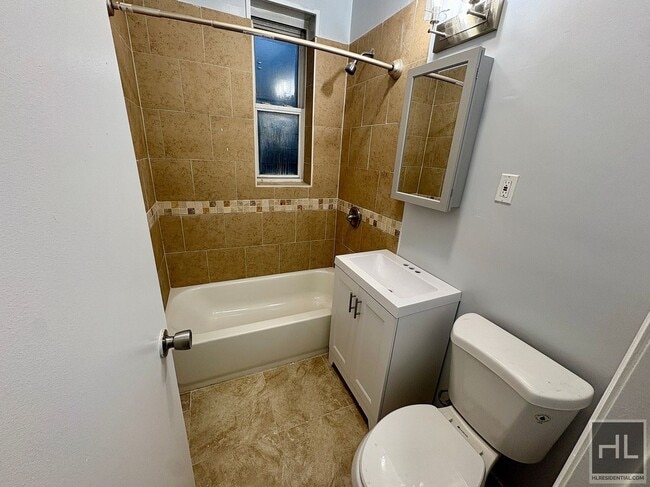 Building Photo - RIVERDALE AVENUE, BRONX Unit 2