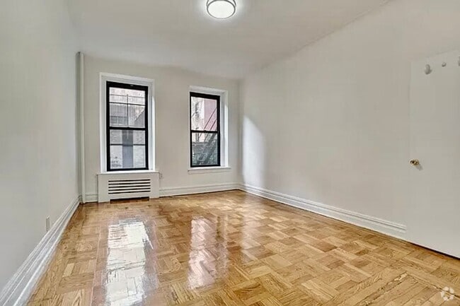 Building Photo - NO FEE Two Bed on Upper East Side! Won't S... Rental