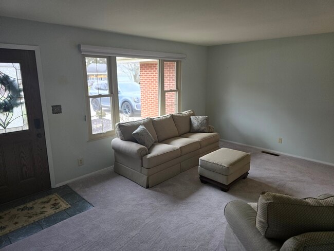 Photo - 209 Woodley Terrace