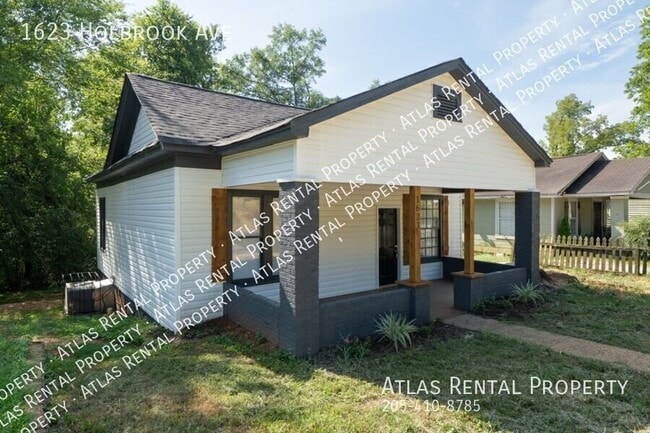 Photo - 1623 Holbrook Ave