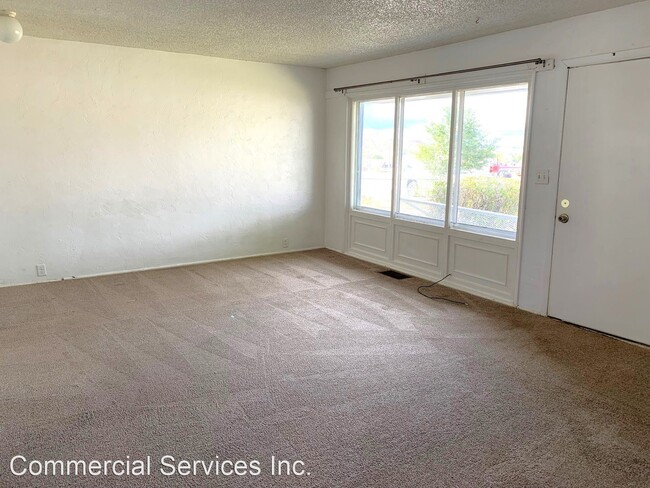 Photo - 3 br, 1.5 bath House - 5575 CY Ave