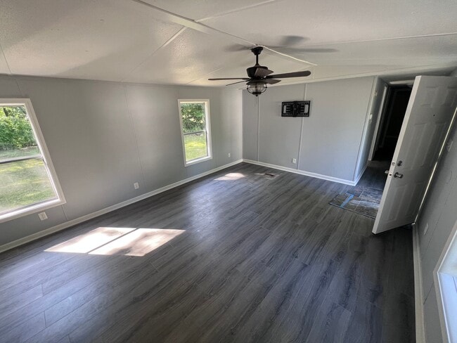 Photo - 1644 Henry Berry Rd