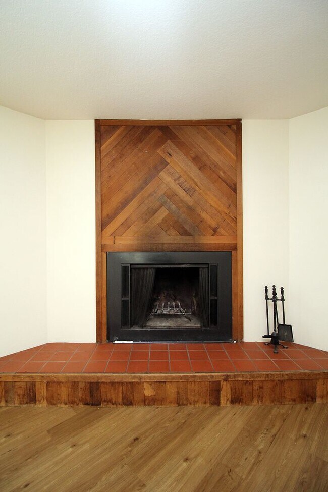 Photo - callm01 Unit 548