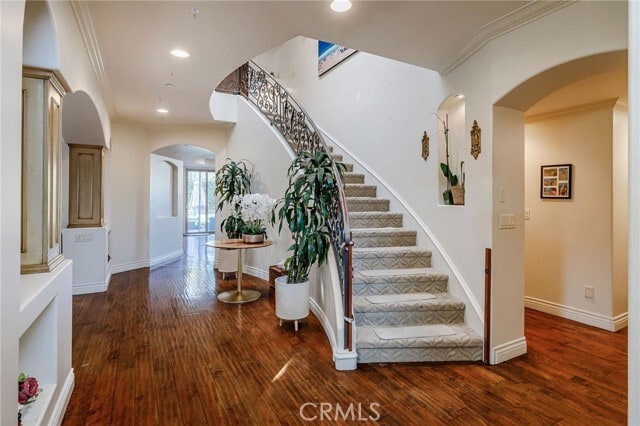 Photo - 2403 Alvord Ln