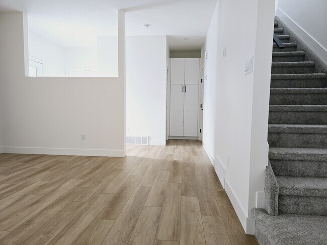 Photo - 10050-10115 115 Ave NW Unit 10050 MAIN