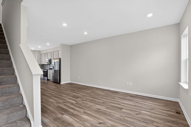 Photo - 23 Short Br Dr