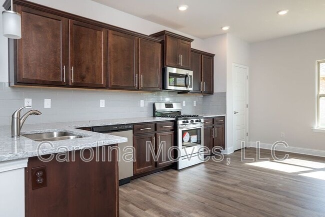 Photo - 702 Butterfly Lk Ct