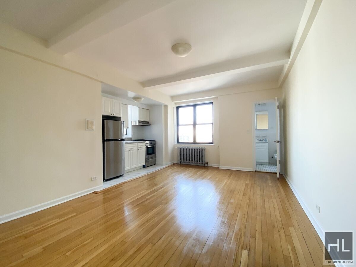 AMSTERDAM AVENUE - AMSTERDAM AVENUE Unit 3E