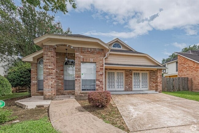 Building Photo - 15827 Beechnut St Rental