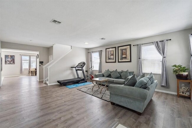 Photo - 1002 Belvoir Dr