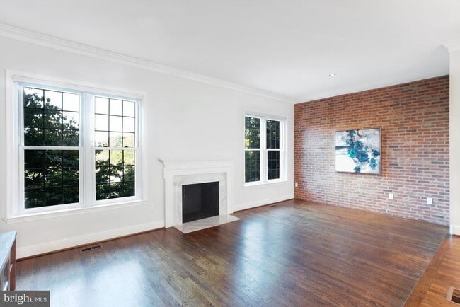 Photo - 3725 Winfield Lane Northwest