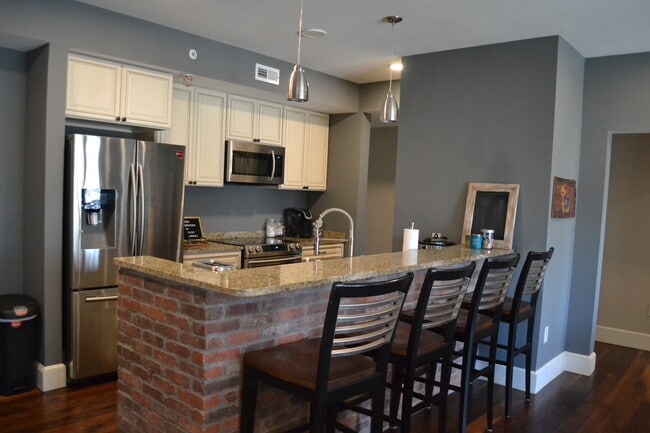 Photo - 1741 Kentucky St Unit 8