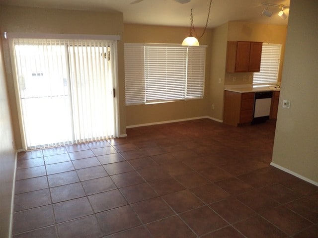 Photo - 1214 E Artesian Way