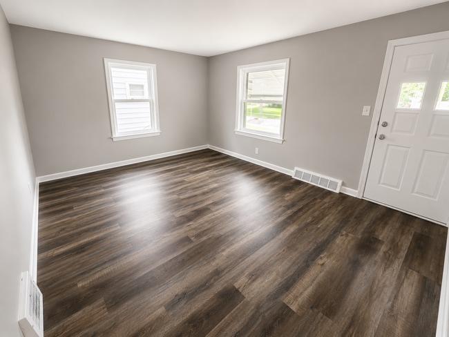 Photo - Move-In Ready 3BR Home in Desirable Euclid Location