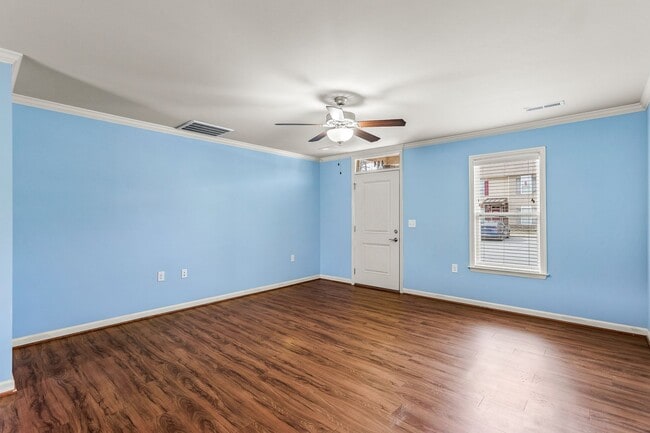 Photo - 404 Sullivan Loop Rd