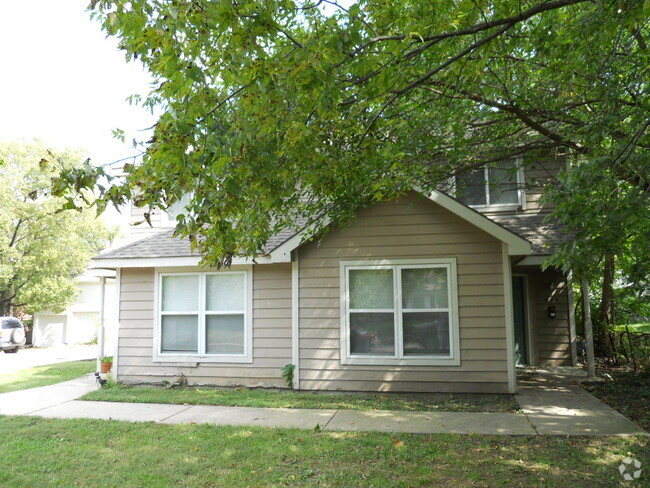 Building Photo - 622 Missouri St Rental