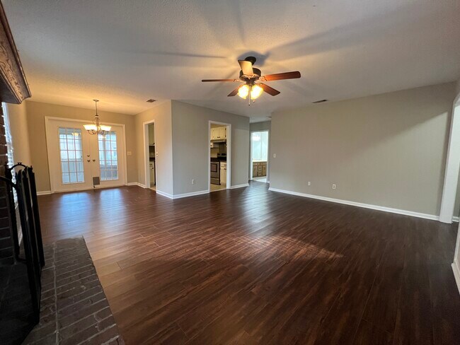 Photo - 31 Somerset Townhouse