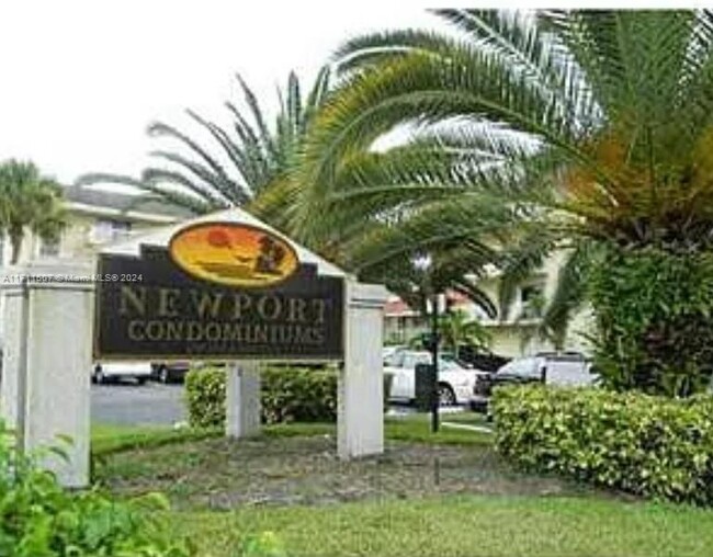 Photo - 405 S Pine Island Rd Condominio Unidad 105D