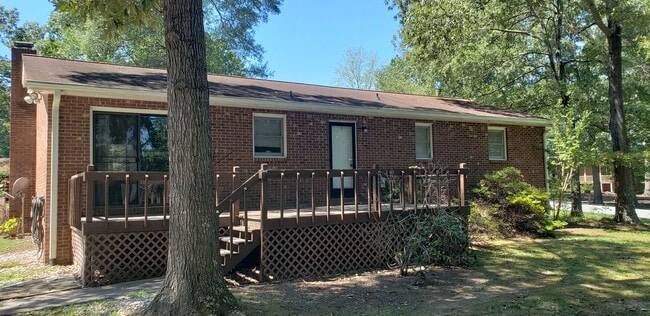 Photo - 100 Jackie Ave