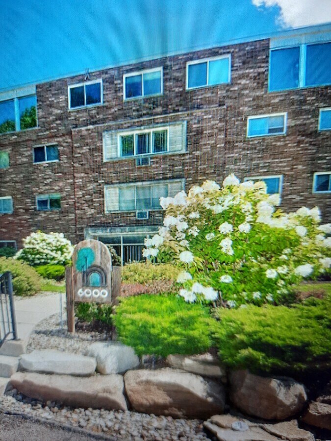 6000 Nob Hill - 6000 Nob Hill Dr Unit 208