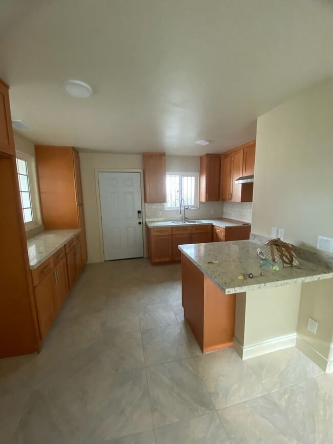 Photo - 4bd 2 ba House Available For Rent