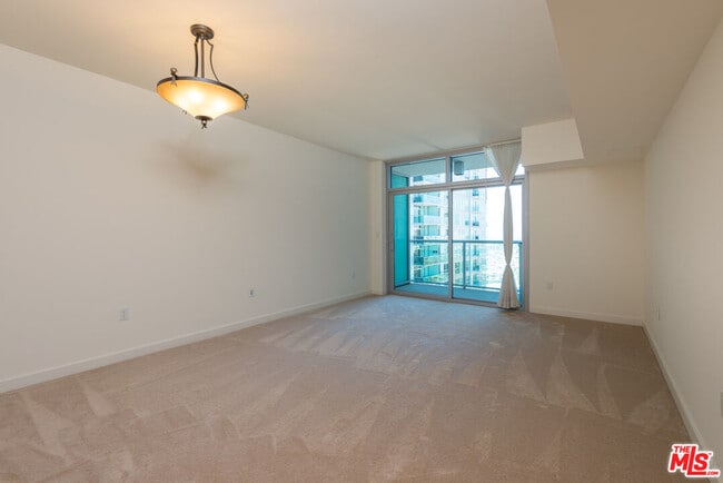 Photo - 13700 Marina Pointe Dr Unit 1115