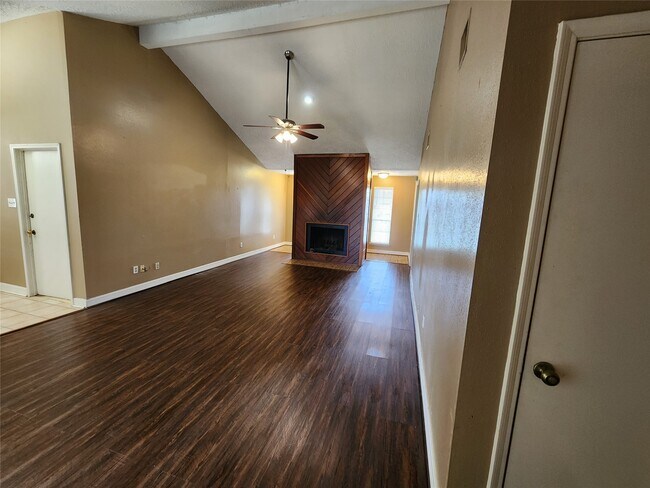 Photo - 1314 Mossridge Dr