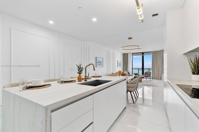 Photo - 700 NE 24th St Unit 4405