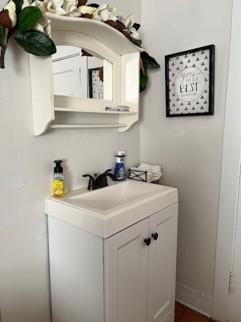 Photo - 212 N Resident St