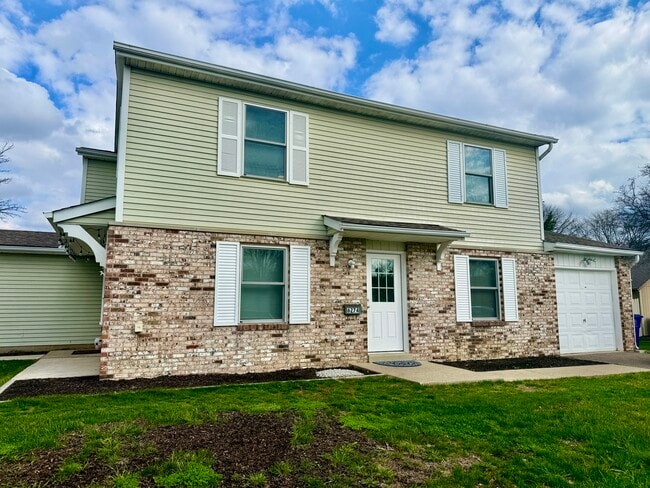 Building Photo - 6274 Sweetwater Ct Unit 6274 Sweetwater Ct