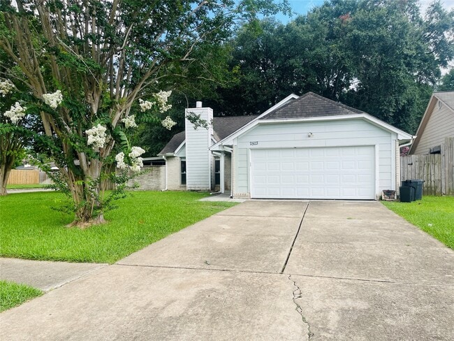 Building Photo - 2503 Radcliffe Dr Rental