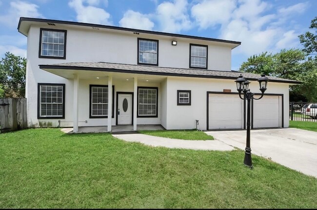 Photo - 10535 Emnora Ln