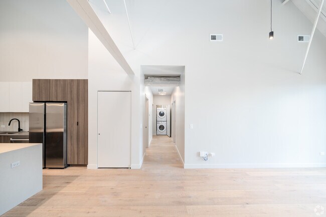 Photo - 1706 Sherman Ave Unit 404