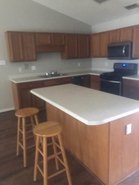 Photo - 326 Spring Lake Dr N