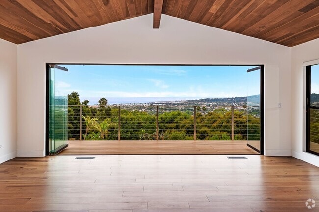 Building Photo - Exquisite Riviera Retreat w/ Ocean View Rental