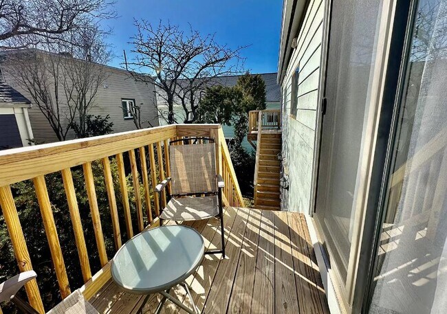 Photo - 61 6th St Unit A