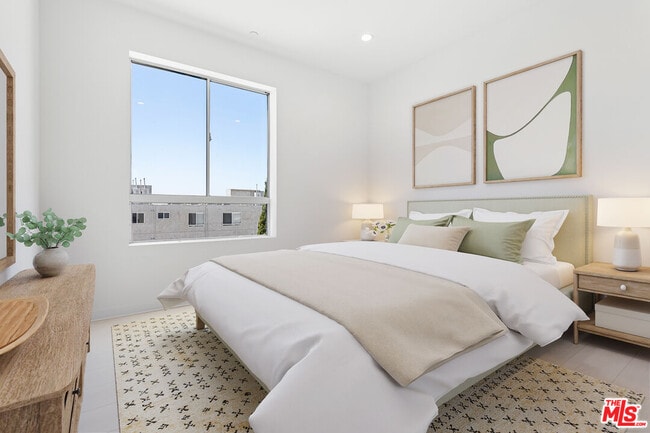 Photo - 11727 Kiowa Ave Unidad 303 Rental